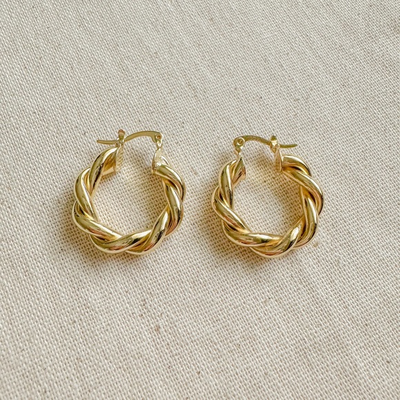 14K GOLD PLATED TWISTED HOOP - Picture 2 of 2